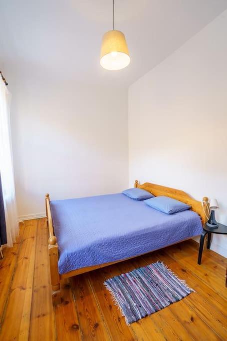 Two Bedroom Ausekla Apartment Liepaja Ngoại thất bức ảnh