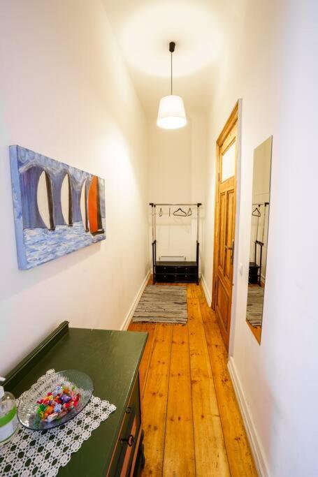 Two Bedroom Ausekla Apartment Liepaja Ngoại thất bức ảnh